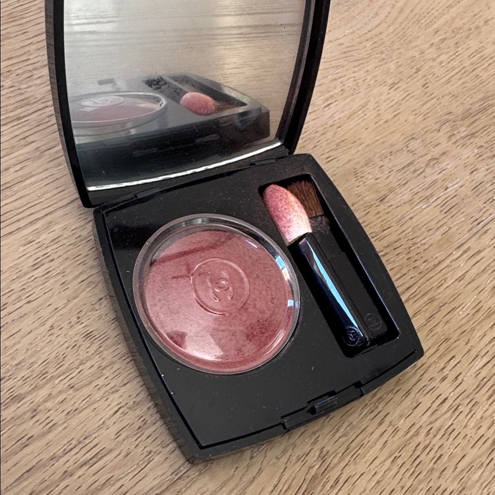 CHANEL Ombré Première Longwear Powder Eyeshadow 36 Desert Rouge Metallic